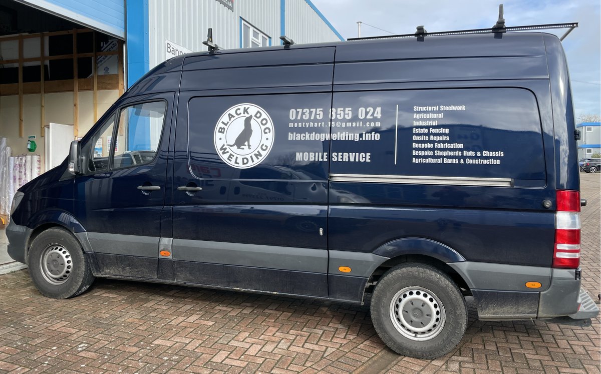 CareSigns's tweet photo. Some simple but very effective vehicle branding for Black Dog welding. One of the most cost effective ways to promote any business. #ryeeastsussex #ryebusiness #ryesignshop #ryelocals #ryesignmakers #eastsussexbusiness #eastsussex #kent #tenterden #kentbusiness https://t.co/9kEfGcHo0c