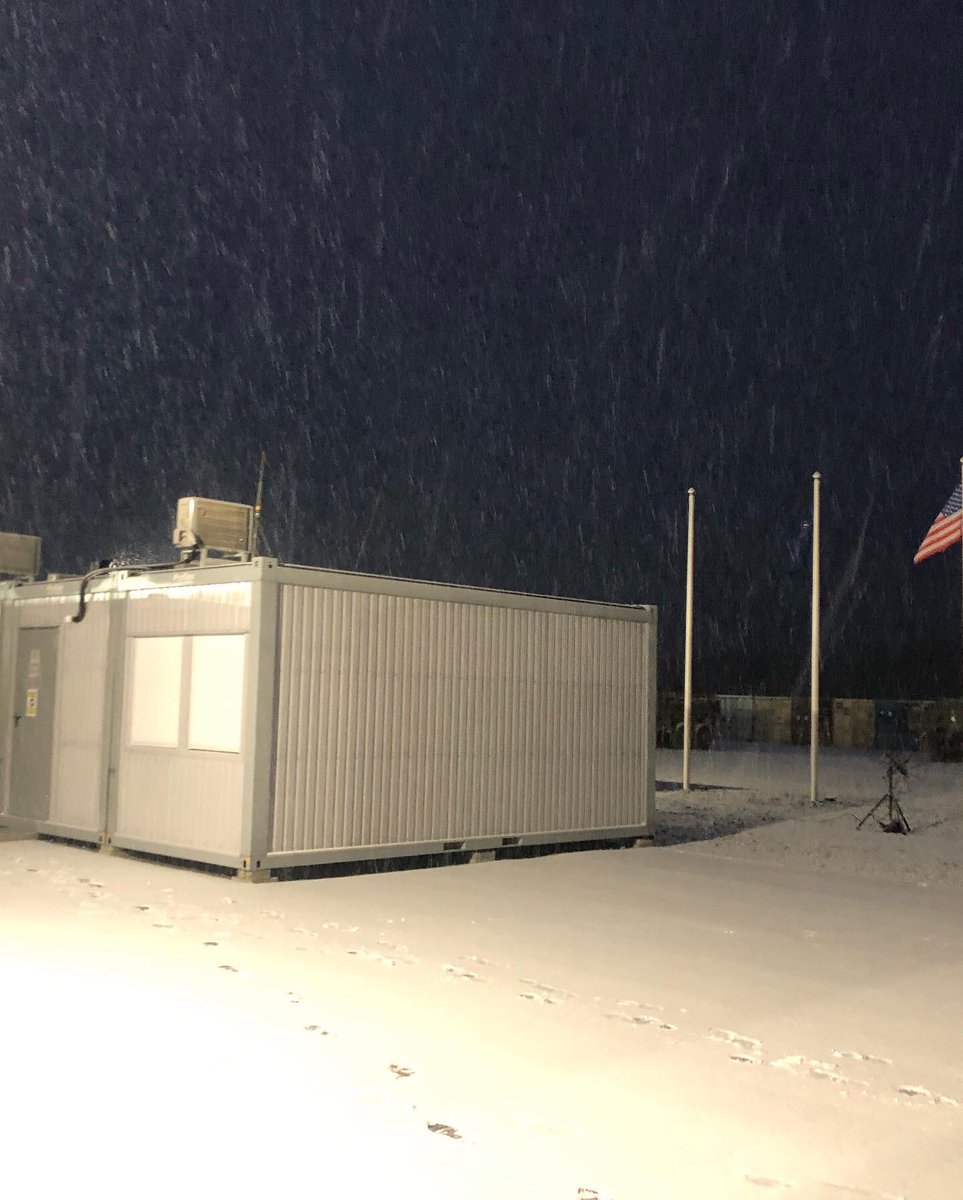 burts_knights's tweet photo. First snowfall of the year in Lithuania, but it doesn’t stop the Burt’s Knights! On #TankTuesday 3-66AR #Soldiers are continuing to build #warfightingmastery in the AGTS simulator. The AGTS allows our crews to build/maintain lethality between live training. #StrongerTogether https://t.co/zgskmHEmKO