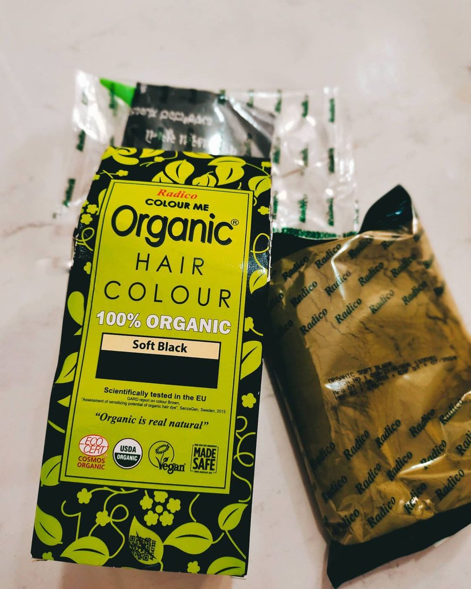 ColourMeOrganic's tweet photo. Happy, beautiful, and confident look good on @dr.riya.soni
🙌Use Radico's 100% organic products now & see the change it can bring for yourself!
#repost #hairbeforeandafter #organichaircolor #organichairsalon #organichaircareproducts #veganhaircare #radico #radicocolormeorganic https://t.co/mi1dBVtKsb