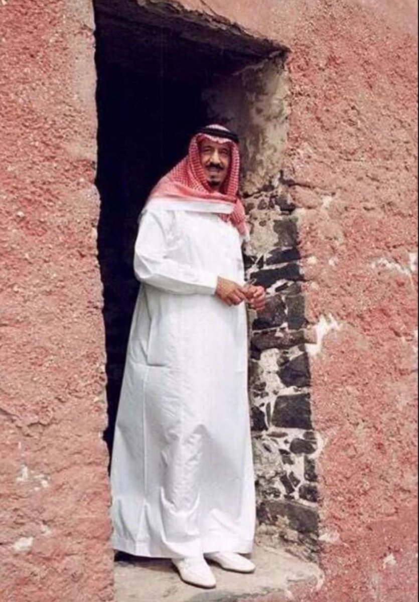 fayez_malki's tweet photo. 🇸🇦 المجد فـي صورة 🇸🇦
💚💚💚💚💚💚💚
#سلمان_بن_عبدالعزيز https://t.co/VWqV2sPCH0
