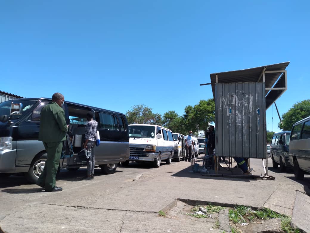 DumaFMRadio's tweet photo. [GALLERY]: On-going public Transport Operators Strike

* The strike continues despite mitigations from Government officials to talk Combi drives out of their strike.

#QualityAtSource
#MoreTalkMoreMusic https://t.co/WtKLlwiGaI