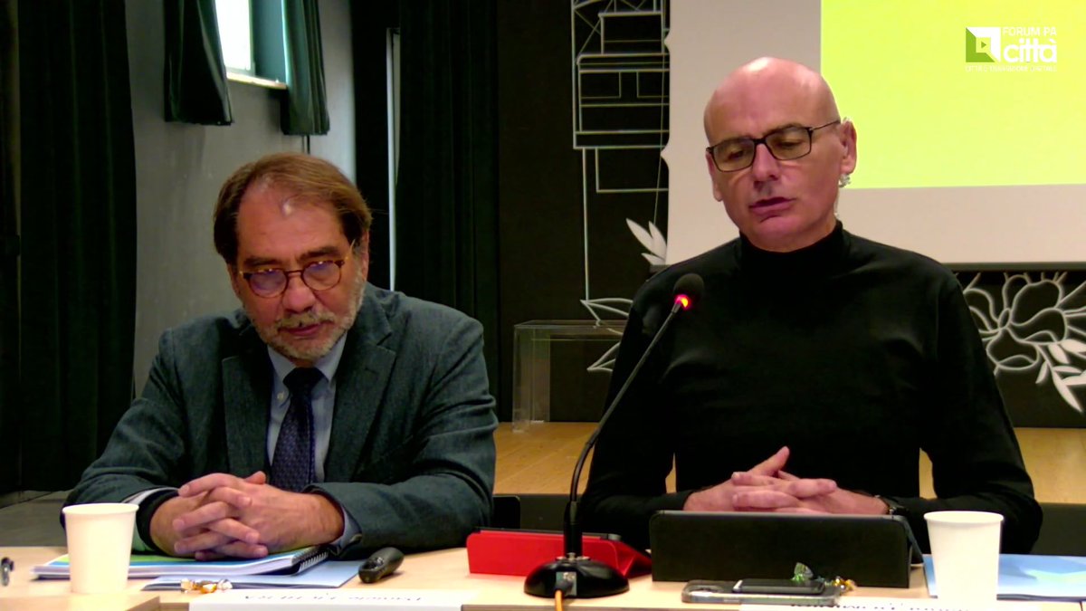 Emanuel46407236's tweet photo. RT @giulia_banfi: Daniele Fichera racconta il percorso di #ICityRank dal 2012 al 2021: “36 indicatori e più di 130 variabili aggiornate. Tra questi anche l’andamento della comunicazione.”

#ForumPA #ForumPAcittà #ICityRank2021 https://t.co/oVyPFstfd7