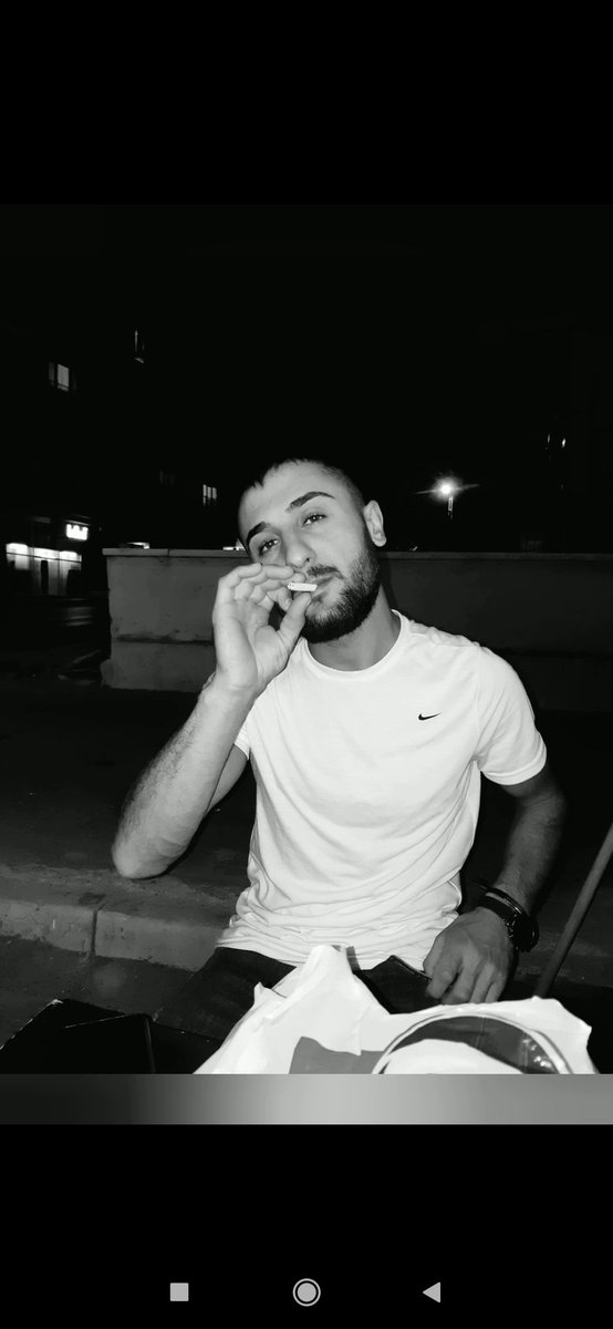 "Bir çiçeği büyüten sevgi insanı değiştirmez mi sanıyorsun?"