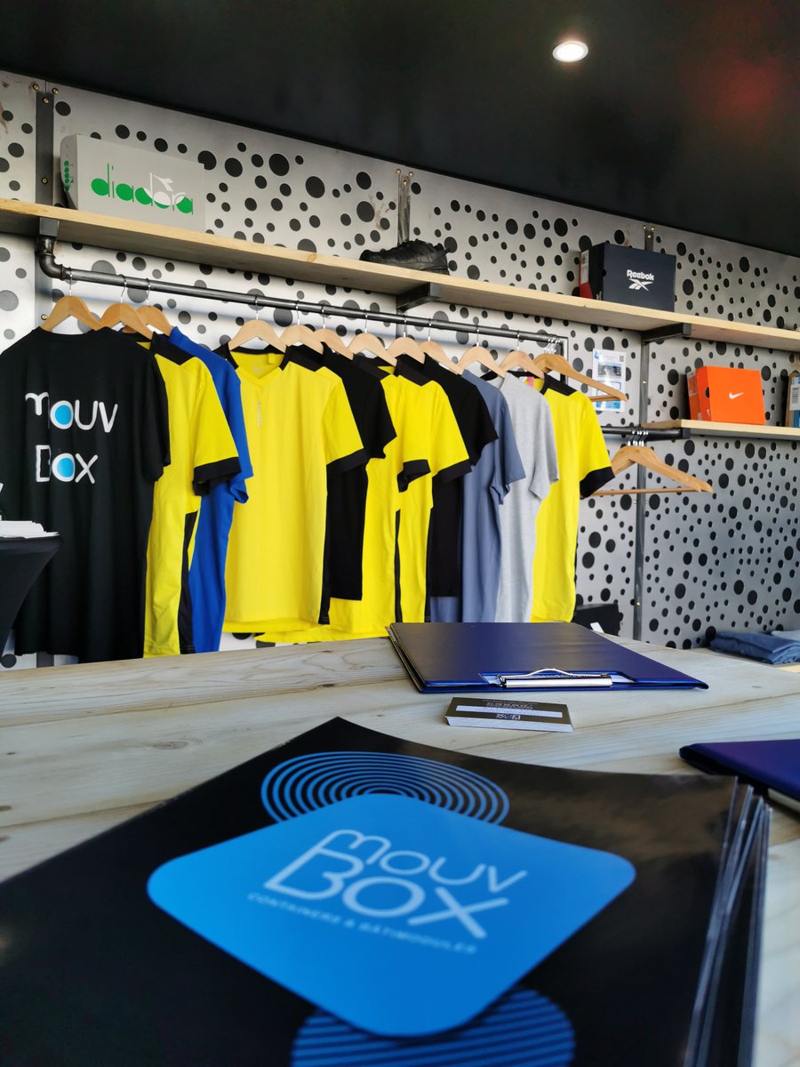 MouvBox's tweet photo. 🏍 Découvrez le SHOP-BOX, LA #Boutique #Container du #SalonSETT 2021
Avec son style industriel massif et résistant, cette #popupstore a fait briller tous les regards 🤩
✅ https://t.co/rRRDdDk36S

#containers #conteneur #containeramenage https://t.co/lTt2ZY6HWp