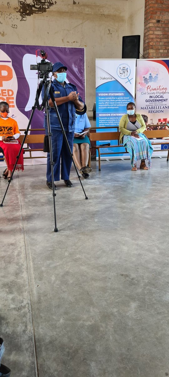 nokuthulanyathi's tweet photo. ZRP victim friendly unit addressing Pumula north residents on GBV issues. Residents are being encouraged to report all cases of GBV and minimise kangaroo court #STOPGBV  @wildtrustzim @byopra @DiakoniaSverige https://t.co/8FFlJHjxgW