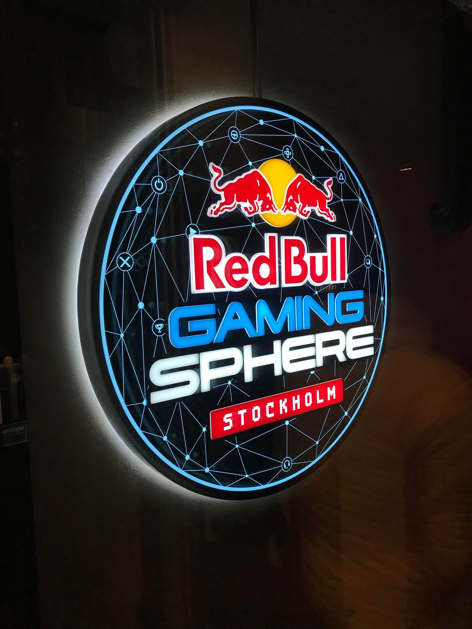 Across The North on Twitter: "We would like to give a huge thank you to Red Bull for letting us use at Bull Gaming Sphere in Their crew