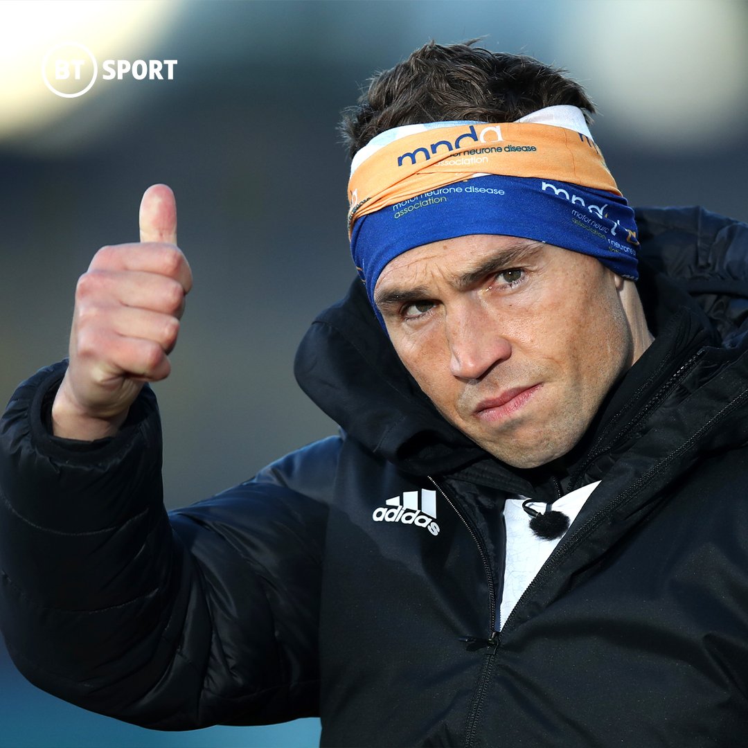 rugbyontnt's tweet image. Inspirational.

Kevin Sinfield completes his 24-hour 101-mile run raising money and awareness of motor neurone disease.

The @LeicesterTigers coach, who finished his Extra Mile Challenge with the daughter of Rob Burrow, Macy, has raised more than £700,000.

#TheExtraMile