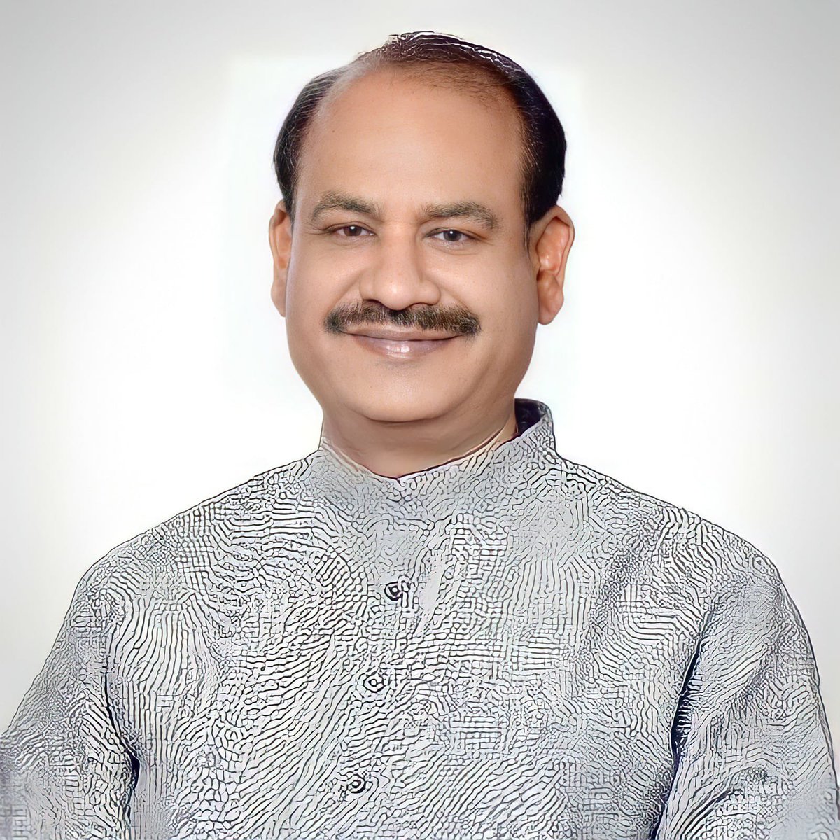 omnagar015's tweet photo. @ombirlakota  माननीय लोकसभा अध्यक्ष श्री ओम बिड़ला जी को जन्मदिन की बहुत बहुत बधाई एवं अनंत शुभकामनाएँ! ईश्वर से आपके उत्तम स्वास्थ्य और मंगलमय जीवन की कामना करते हैं।   #ombirla https://t.co/gUMppHtUc6