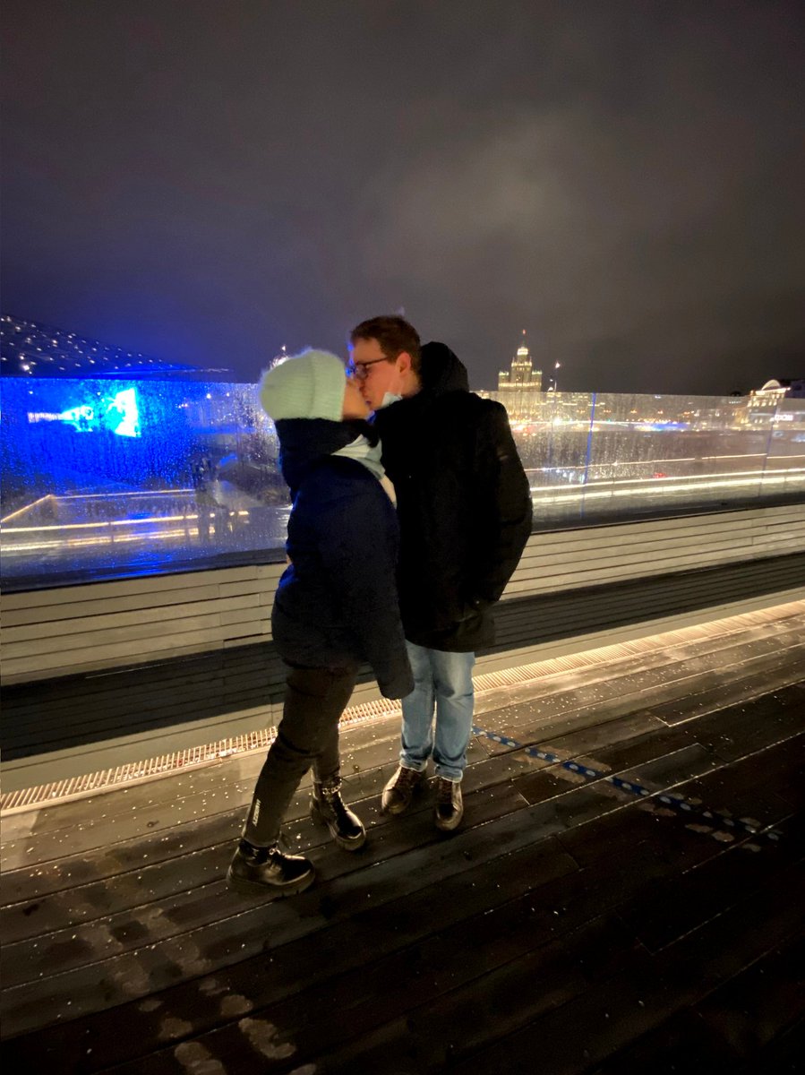 rinomarka's tweet photo. Пу��ешествие в Москву выдалось просто пре��расным 😭🥰 https://t.co/AZnmyK2PnF
