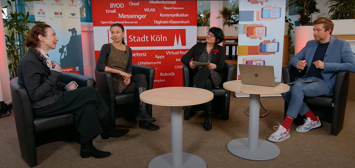 <a href="/AnkeMLeitzgen/">Anke M. Leitzgen</a> wieder beim #DED - diesmal mit #digiclass - digiclass-lab.de -
youtu.be/5sIIAdV7H6Q
<a href="/Lehrer_innen/">Lehrer_innen</a> #stadtsache #DED21 #twitterlehrerzimmer