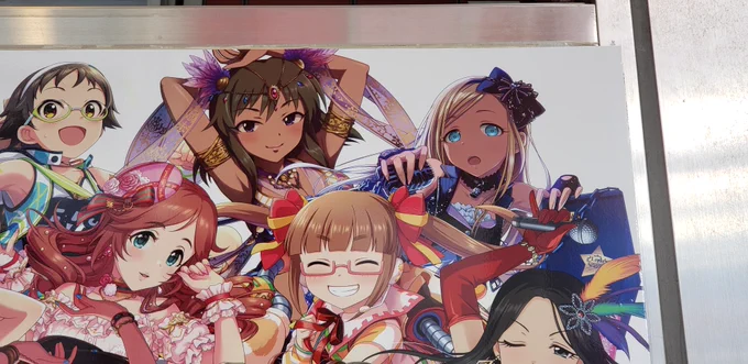 アトレラッピングも撮影!
ナターリアの前に柱があって良い感じに撮るの難しかったです😭
#デレステ #アイマス #ナターリア 