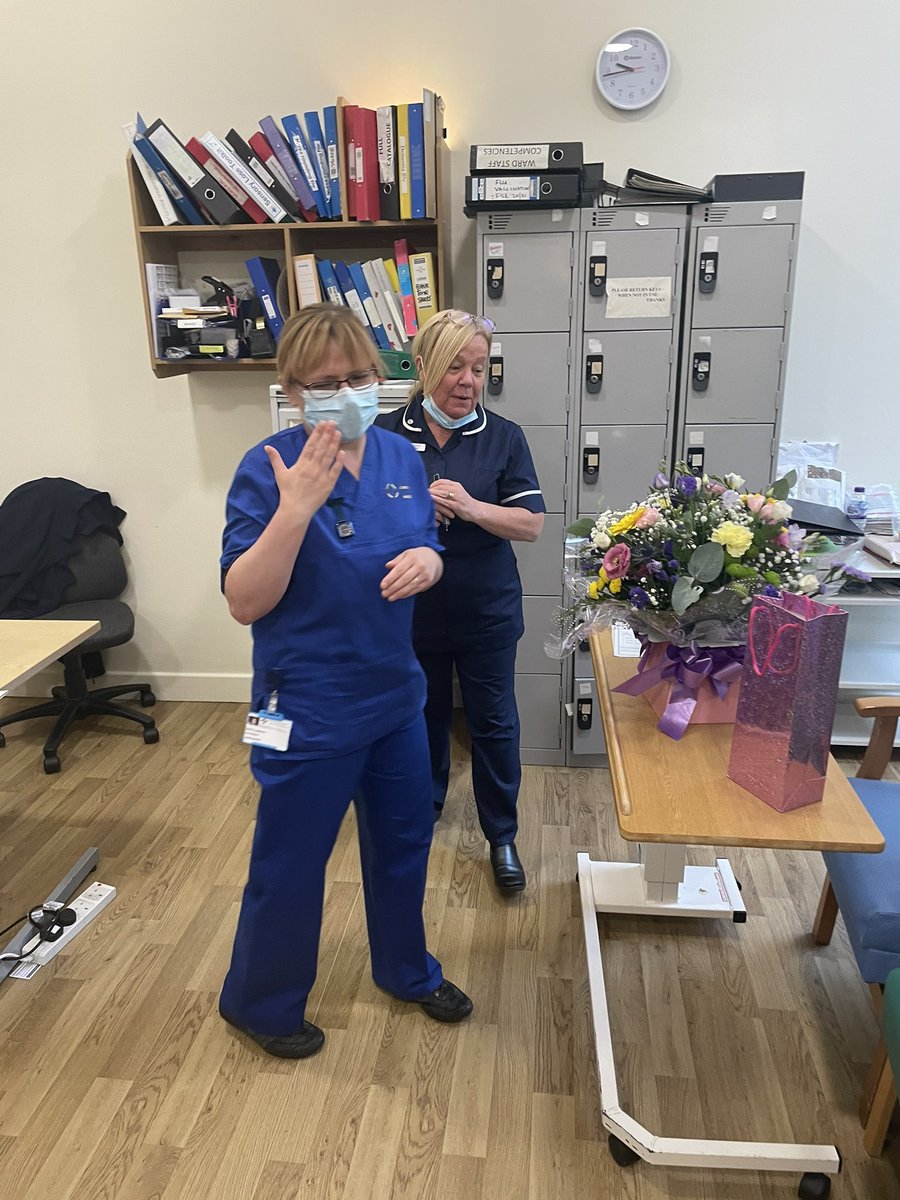 Elizabeth Anderson tweet media