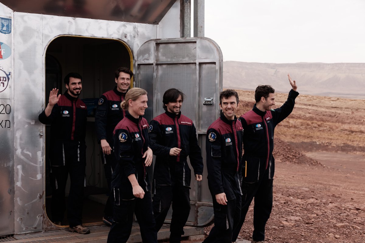 oewf's tweet image. #AMADEE20 Tune in for @PoweringSpace &apos;s Lunch &amp;amp; Learn on 25Nov at 13:00 CET. 
@olidax head of our social media team, will speak about the successful AMADEE-20 #spacecomm campaign. 🤩
Register now (free) for this unique event 🧑‍🚀!

ow.ly/xM4I50GTIBC

📷:OeWF/ Voggeneder