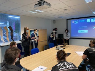 PeAndrezieux's tweet photo. #AvecPoleEmploi @PeAndrezieux, Unitex et Maya Campus #TousMobilisés pour le secteur textile. L'entreprise Sigvaris à StJust StRambert ouvre ses portes pour #SemaineIndustrie 2021 #SEDI2021 . Carton plein ce matin! @GallCecile @Janier94945747 @crivier42 👌👏 https://t.co/aTDErKgfCL