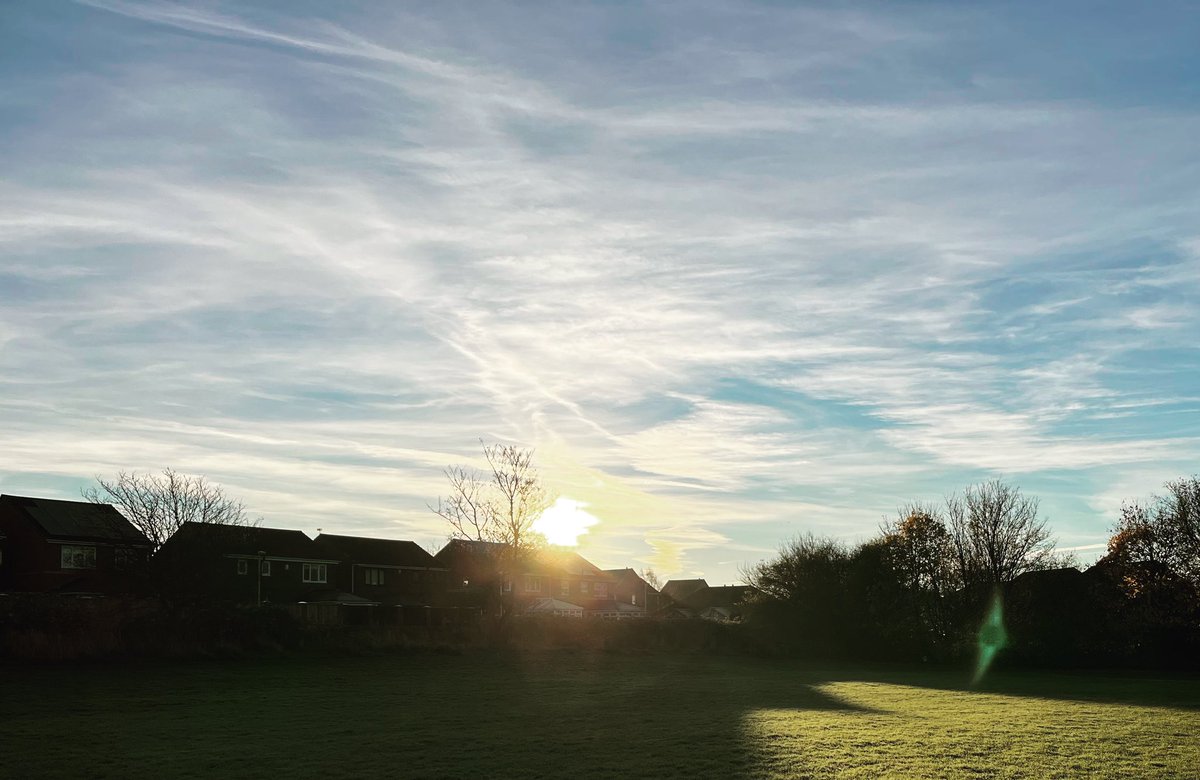 Gorgeous skies across #Darlington this morning.