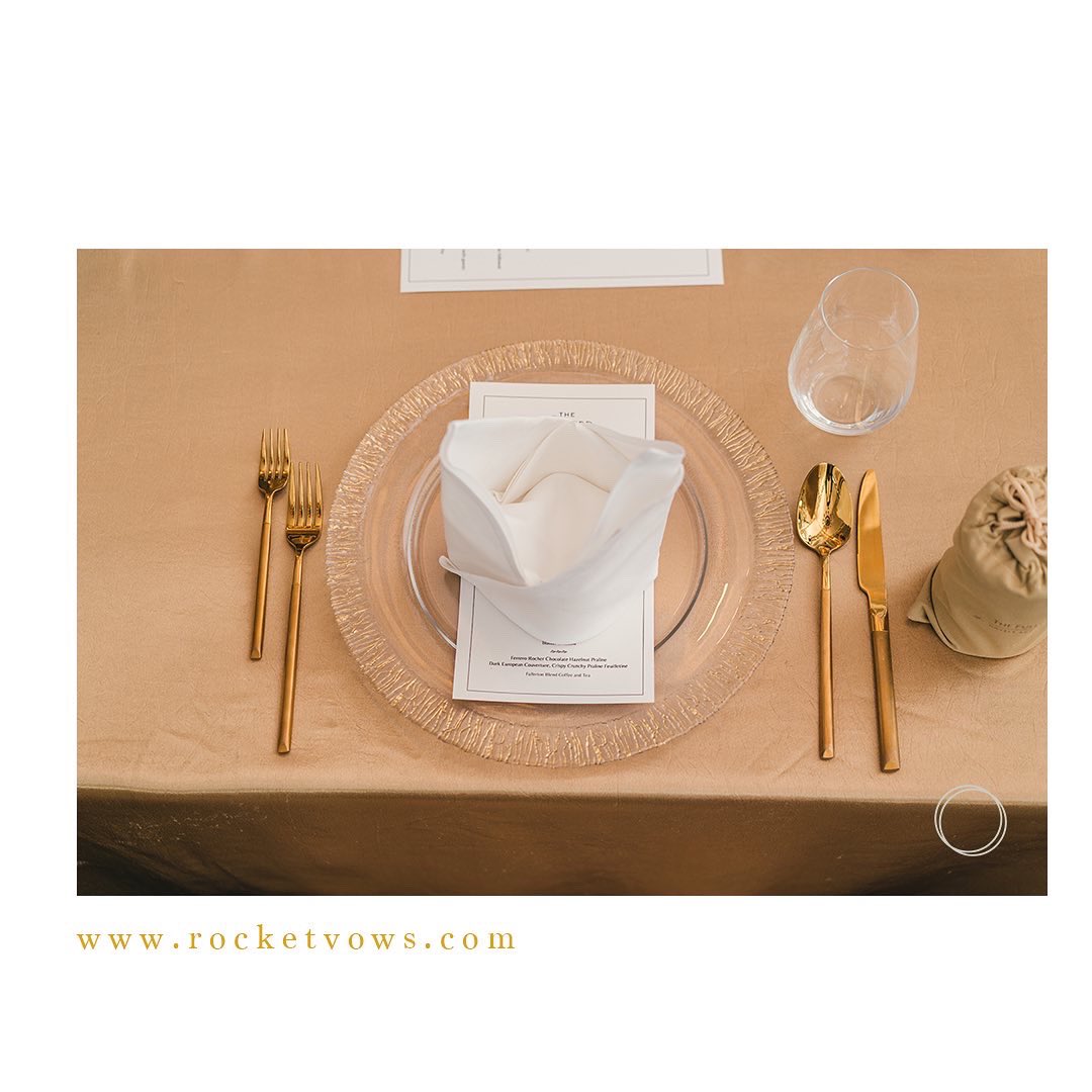 rocketvows's tweet image. 