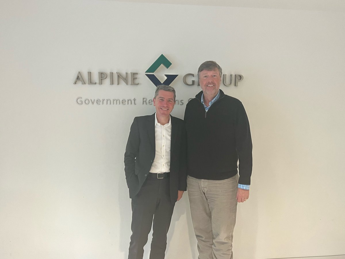 Dom_Meier's tweet photo. Happy to have spent a successful week of meeting old friends &amp; partners in Washington DC! Special thanks to Rhod Shaw and his team from #AlpineGroup for the great discussion about the transatlantic relationship and #climate dynamics after #COP26! 🎉 🇺🇸🇪🇺@FIPRAinsight @rshawreds https://t.co/l9vEuY0pdj