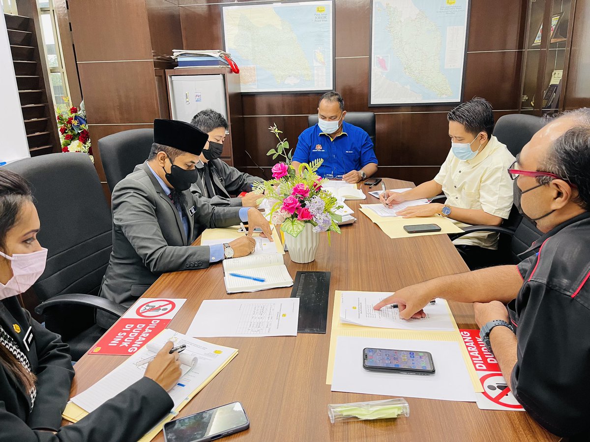 Ir. Ust. Hazery tweet media