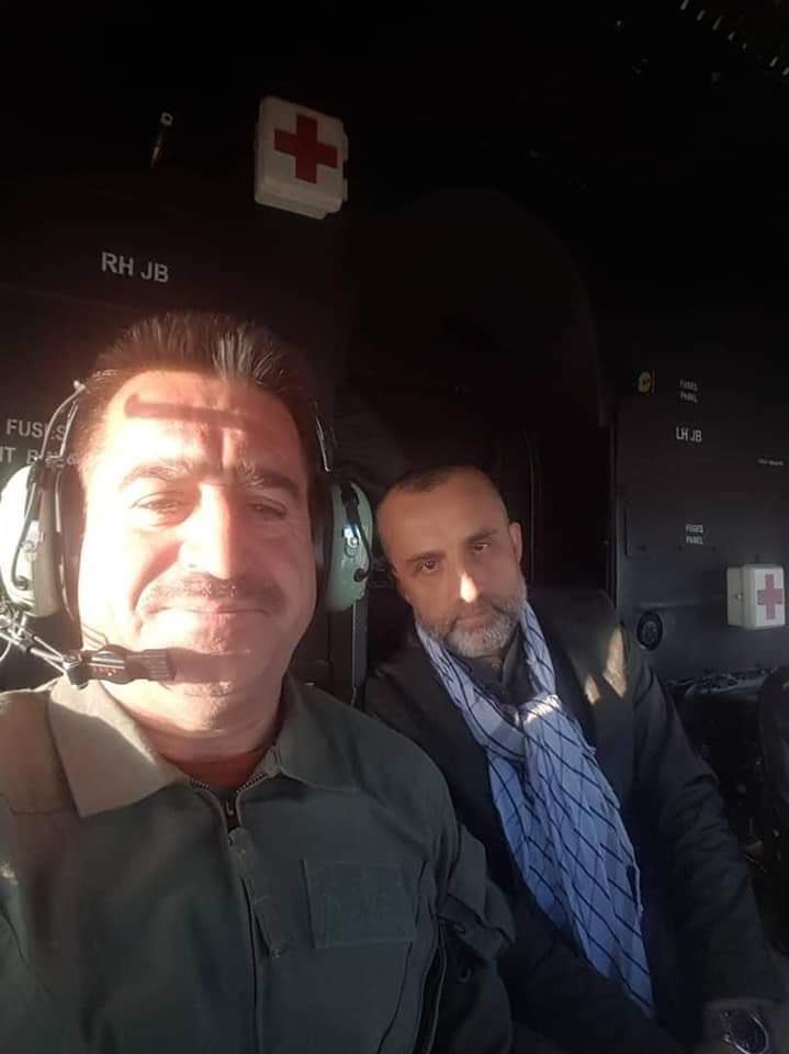 ABDanesh1's tweet photo. په هيواد کې د امرالله نا صالح وروستى عکس
کوم وخت چې نوموړي تاجکستان ته تيښته کوله

سړى خو ډير غمجن معلوميږي😅

@ABDanesh1 https://t.co/L0ji7CH8bW