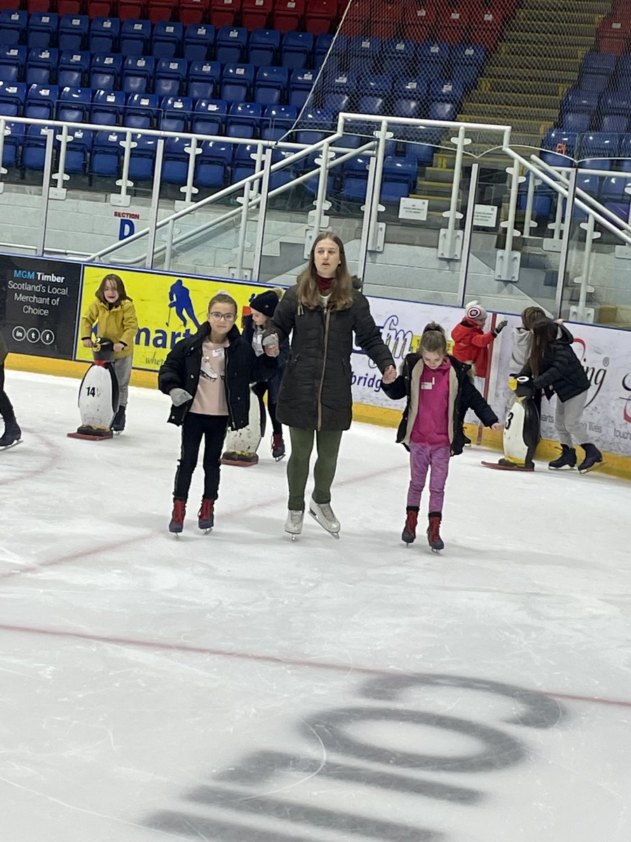 StClements_P5's tweet photo. P3 ice skating! https://t.co/M2FRG0PWg0