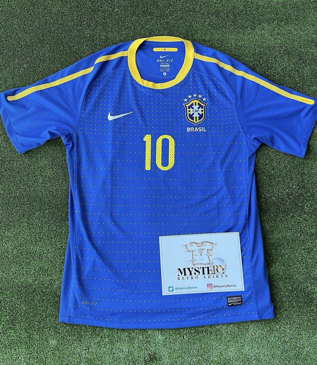 FTBLsection's tweet image. If Ronaldo scores first against Villarreal this evening we’ll giveaway a MysteryRetroShirts.co.uk 🎁

Retweet &amp;amp; follow us to enter!📲