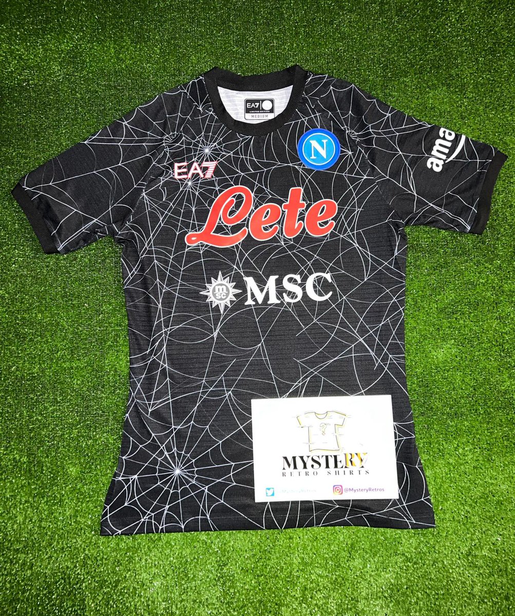 FTBLsection's tweet image. If Ronaldo scores first against Villarreal this evening we’ll giveaway a MysteryRetroShirts.co.uk 🎁

Retweet &amp;amp; follow us to enter!📲