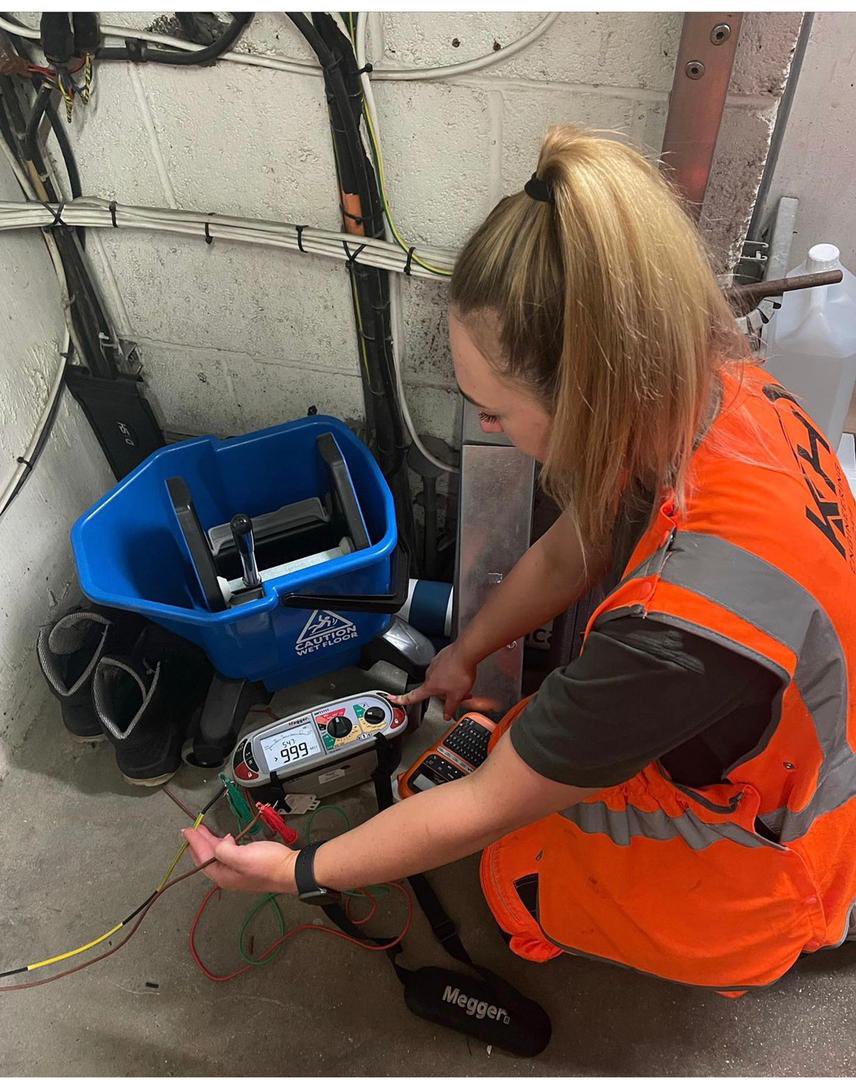 Elsmoore's tweet photo. Today we’re replacing spurs in the CCTV columns 👷🏼‍♀️they definitely needs replacing 😝😝 https://t.co/Z09E5RT6Y1