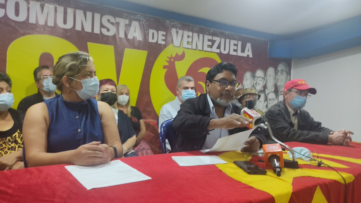PCV_Venezuela's tweet photo. Oscar Figuera: Nosotros no cuestionamos el proceso electoral en su generalidad. Sin embargo, en el caso que corresponde al PCV, este proceso ha implicado un conjunto de irregularidades que violaron nuestros derechos políticos y del electorado. https://t.co/8N3j0wEtOI