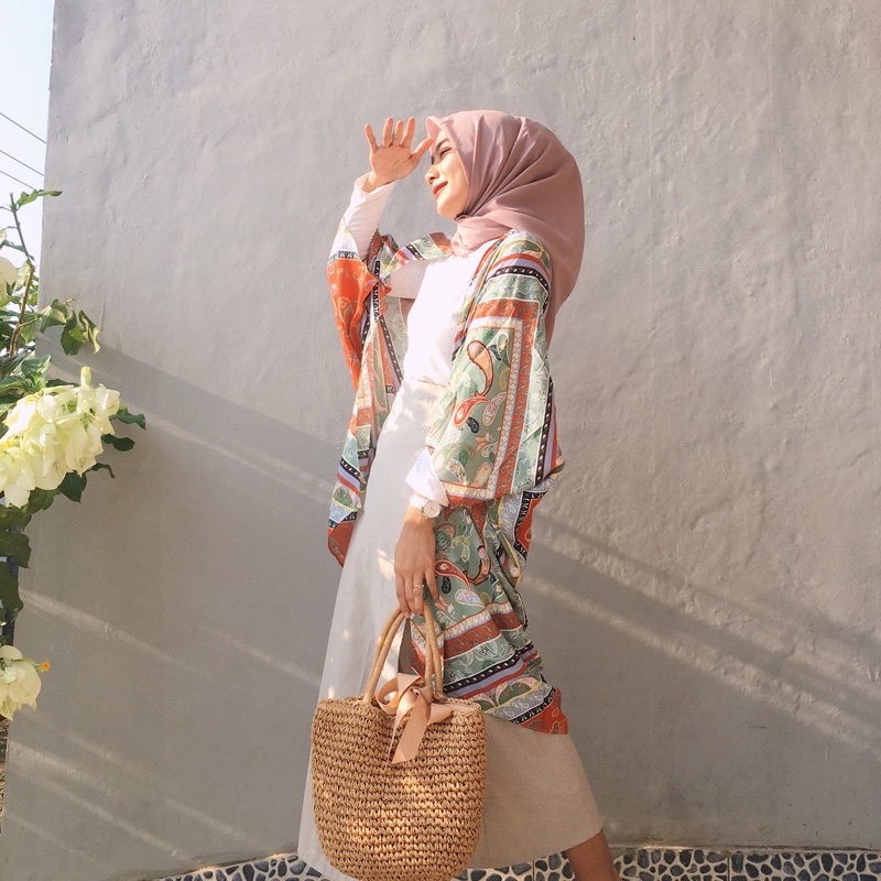 pastishopee's tweet photo. ✨OUTER SCARF✨

Outer dengan banyak pilihan motif serta katun printing ini cocok buat tampilan kamu jadi lebih cantik!

💰 77K
⭐ 4.9

Beli di sini: https://t.co/2Ce2ftUuZN https://t.co/aSg9p8FwqI