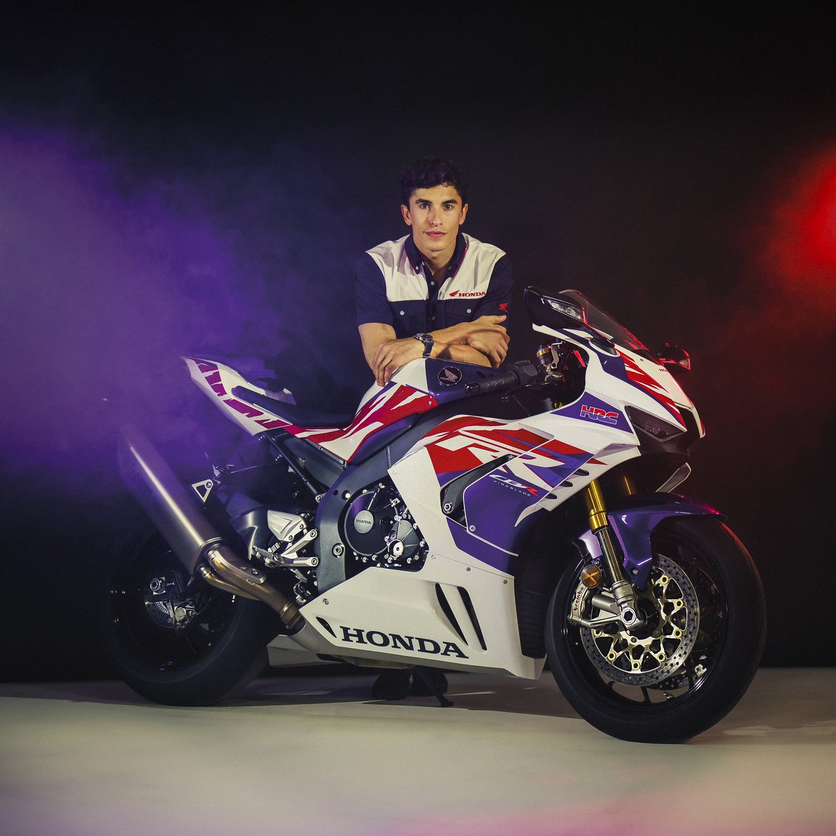 Congratulations on the CBR1000RR-R FIREBLADE 30th anniversary!
<a href="/HRC_MotoGP/">Honda HRC Castrol - MotoGP</a> #cbr #cbr1000rrrfireblade