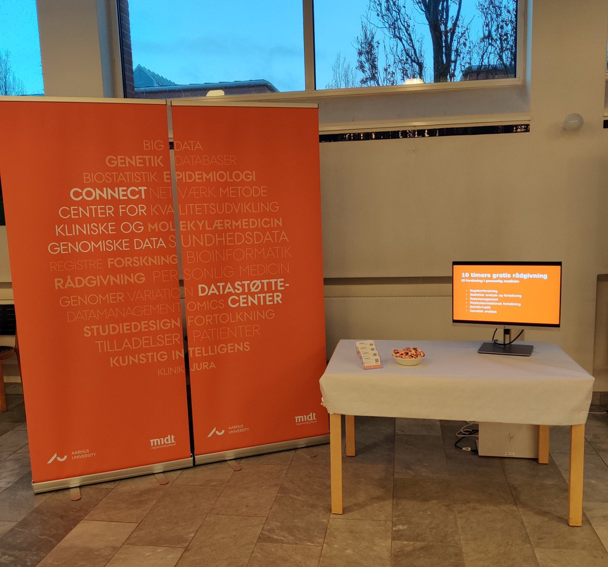 Så er vi klar til 4th Annual Research Meeting på Institut for Klinisk Medicin, AU. Kom forbi og få en snak! #4ARM