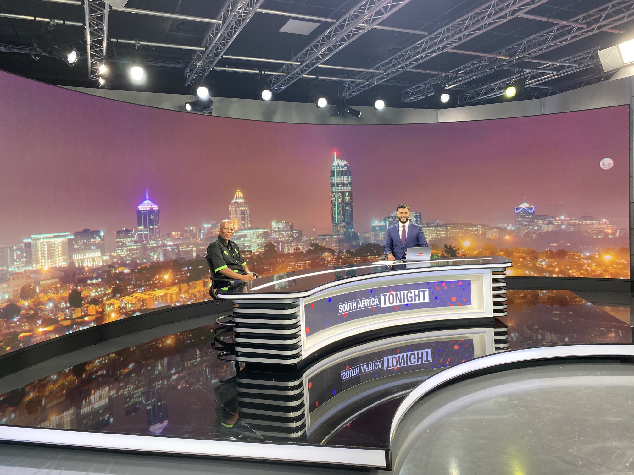 Channel 403 online news live now