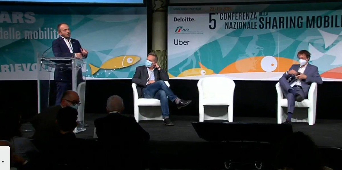 SharingMob's tweet image. 🗣️ Interviene ora @gabdegiorgi, Public Affair @Uber. 
👉Segui la diretta della 5^ conferenza nazionale della #sharingmobility insieme a noi utilizzando gli hashtag #⃣ #lesscars #sharingmobility2021 
facebook.com/OsservatorioSh…
