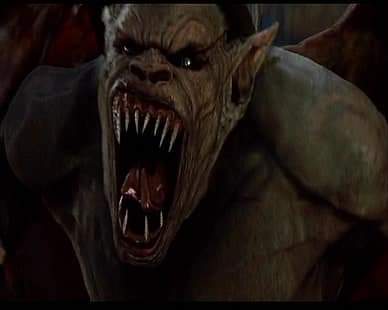 StudiosMurder's tweet photo. This weeks movie magic is brought to you by the awful 2004's Van Helsing. You know the way Limp Bizkit took rap and metal and instead of something great he made 2 things worse. This movie did that to action and horror  #MDK #moviemagic #vanhelsing https://t.co/sv8Gc3eCjg