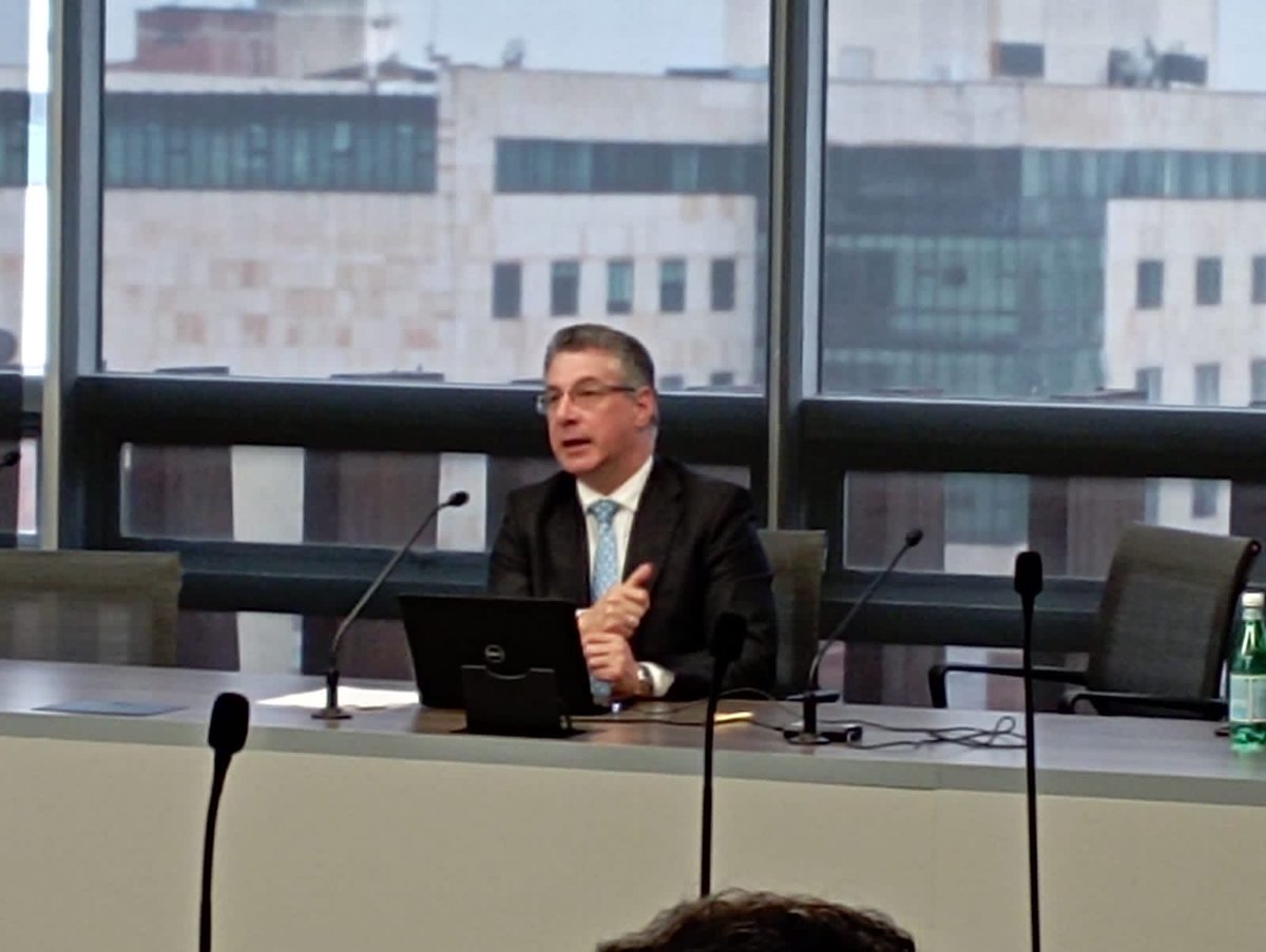 liliabrilr's tweet photo. @AndresCarboA presentando los avances y logros de #ClusterSoftwareTI @camaracomerbog en 2021 https://t.co/BcMvqQu60F