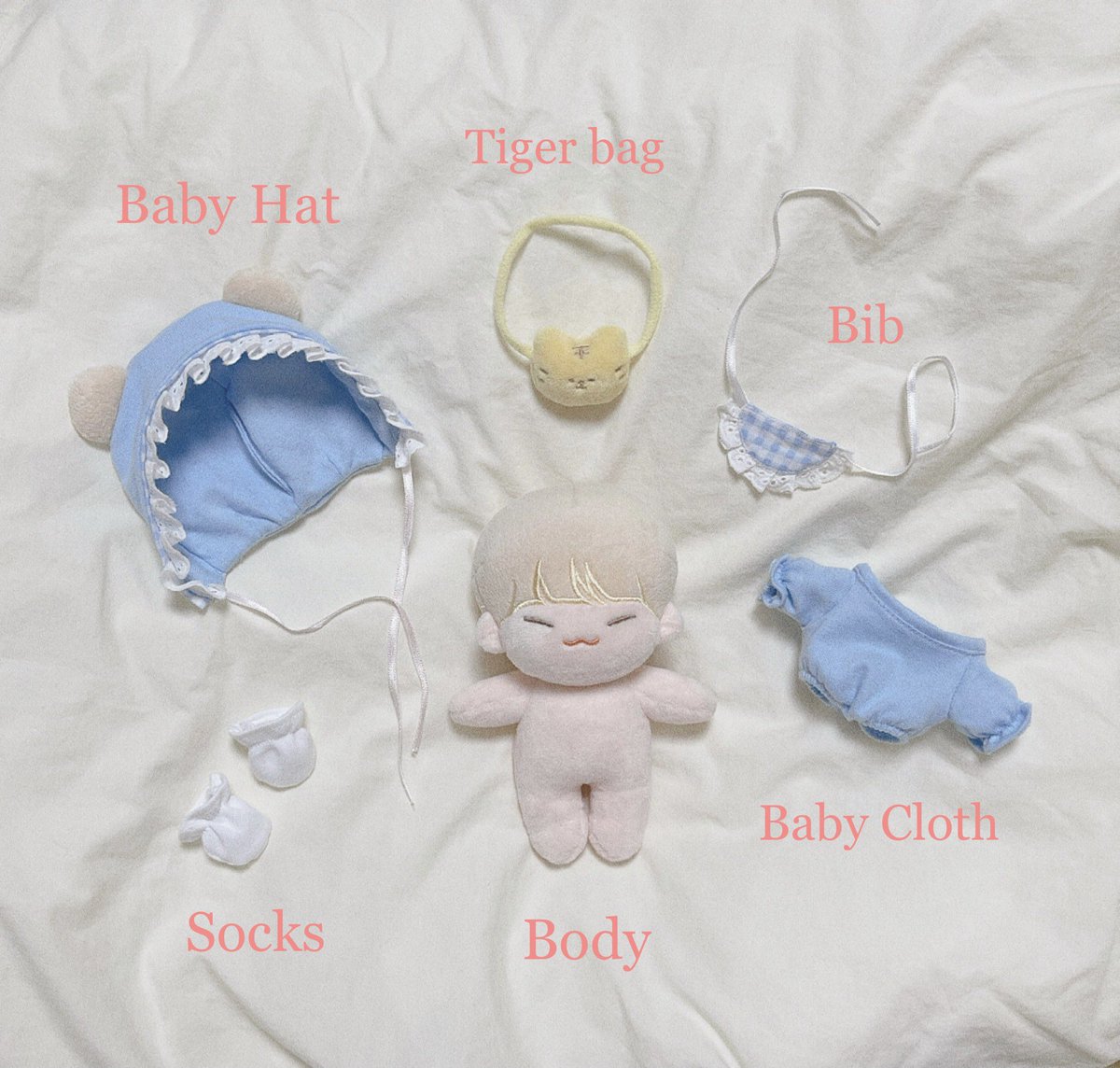 ManzaGos's tweet photo. [USA/WW GO] 15 cm Blond Baby Soondori Doll by @ho_rororosh 🍼 

🐯 15 cm doll and outfit
🐯 $23
🐯 deadline: ⚠️ CLOSES TODAY! ⚠️

🐯 form: https://t.co/kRYzXuKNnS https://t.co/5zoFysDItn