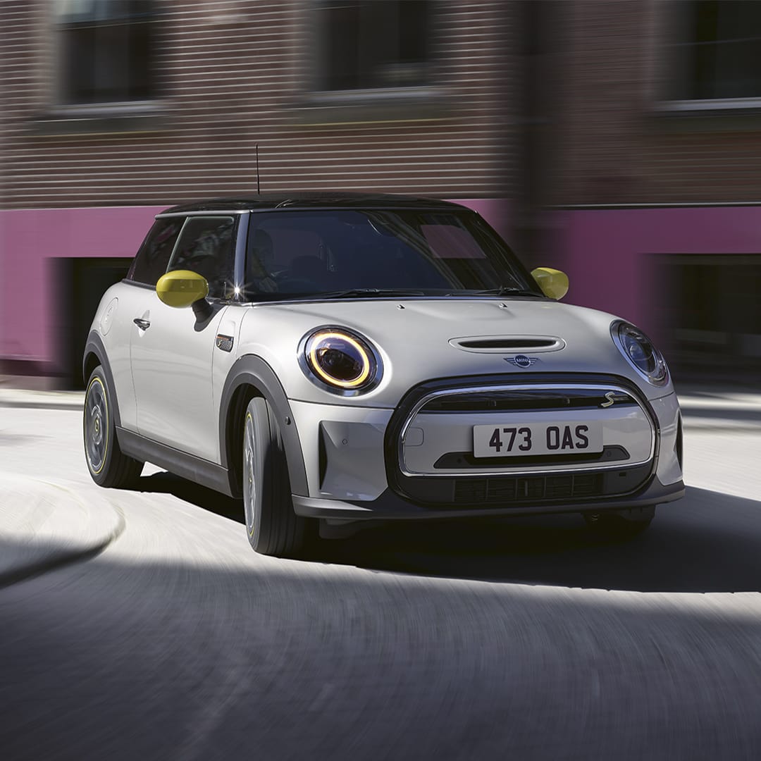 StaffordMINI's tweet photo. Level up the buzz of driving with the MINI Electric.
Find out more - https://t.co/ynGZRXvDbG https://t.co/rsPErffU6w