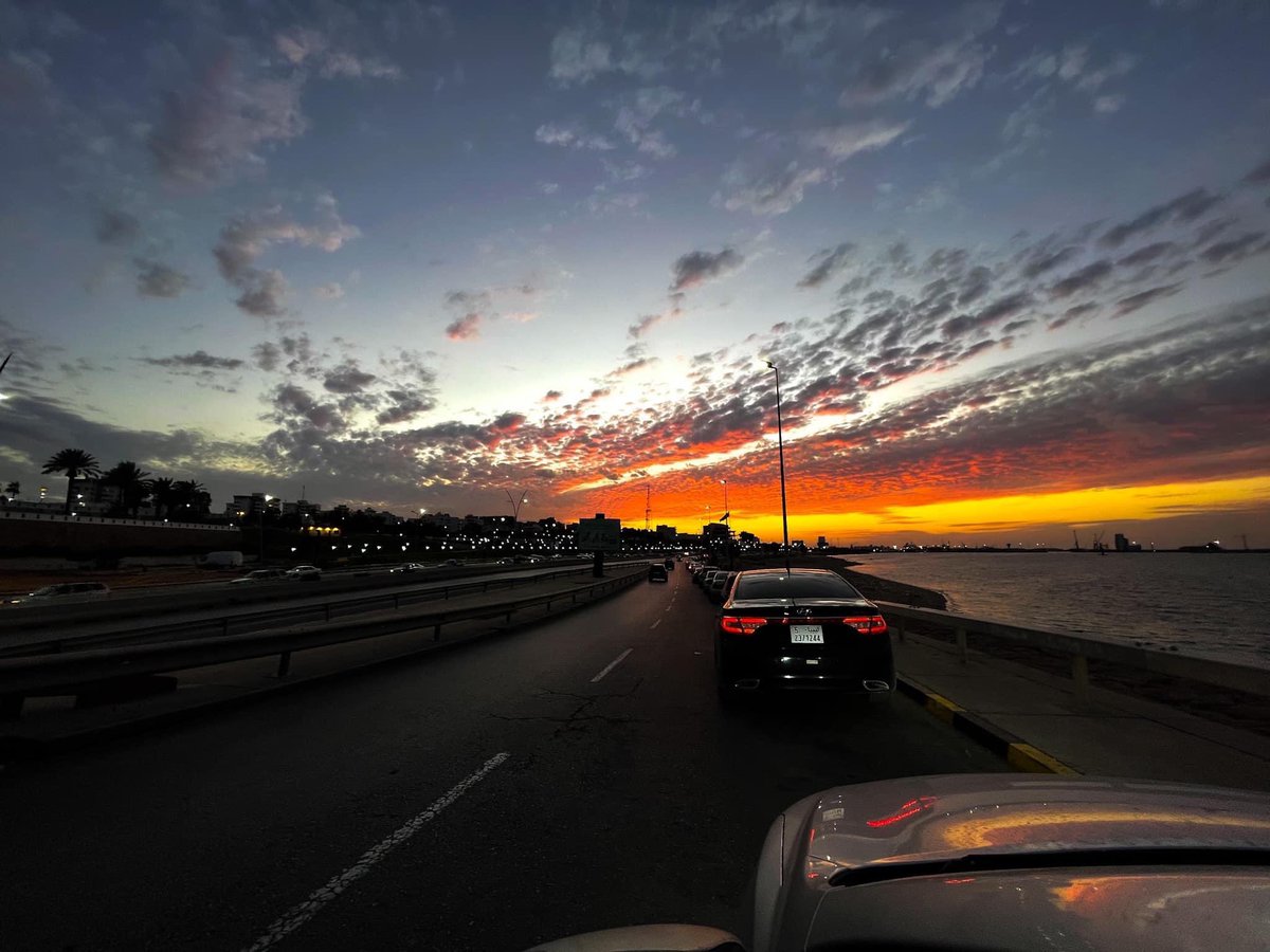 asilsharef's tweet photo. Sunset Tripoli 🌇 
📸#Ahmed_alzowam https://t.co/juzYYmQUdu