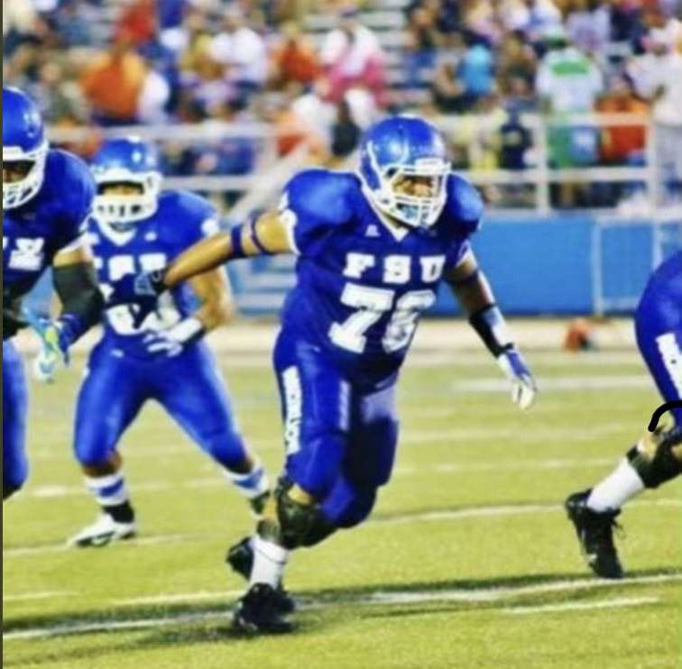 braxtonbutler5's tweet photo. So thankful to receive an offer from Fayetteville State University @CoachHolmes_OL https://t.co/ndxLKG0tSs
