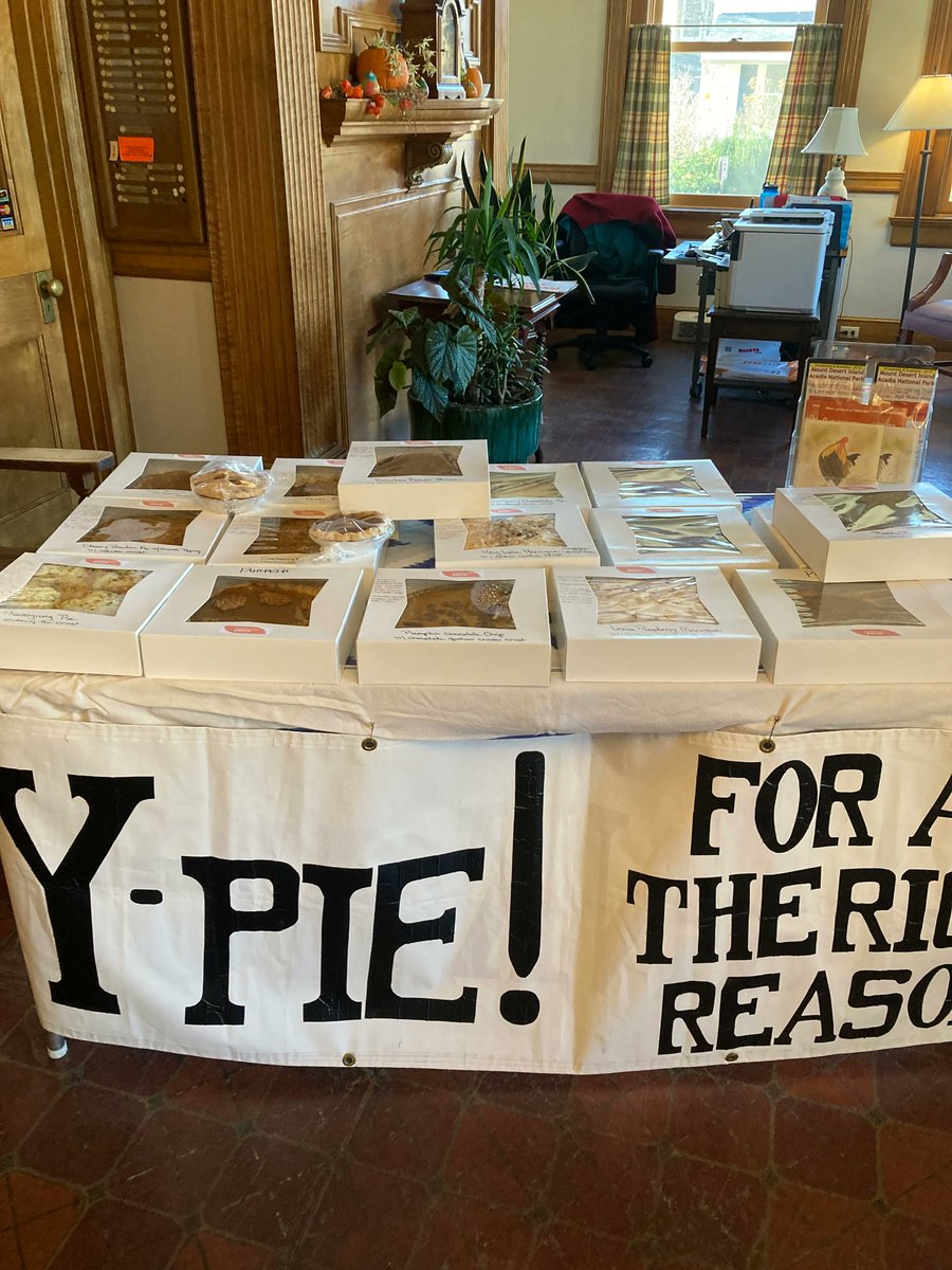 ywca_mdi's tweet photo. The Y-PIe Sale is going on now.  Come and get gorgeous, homemade pies!

#YWCAMDI https://t.co/P8DwyPCYLJ
