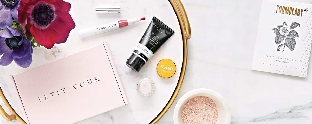 helloboxes's tweet image. Check out the full spoilers for the November 2021 Petit Vour vegan beauty box + coupon!  
 hellosubscription.com/2021/11/petit-… #subscriptionbox #PetitVour