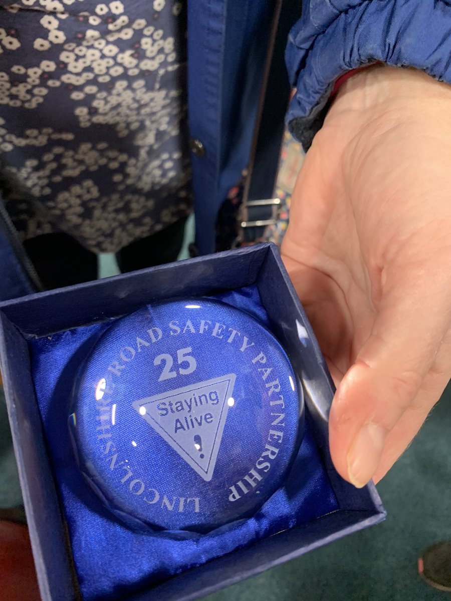 This afternoon, we had the honour of presenting our School Crossing Lady, Helen, a certificate and gift for over 25 years of service to our school! Thank you Helen for keeping us, and so many other children over the years, safe every day! <a href="/pam_rso/">RSO Pam</a> <a href="/JRSO_Lincs/">JuniorRoadSafetyOfficers</a>