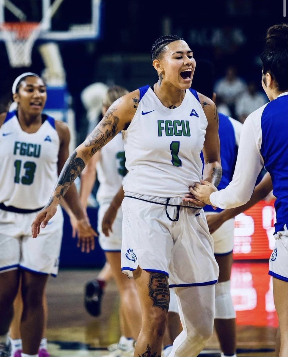 Congratulations to Alliance native <a href="/Dotmug_330/">KB 🦍</a> for joining the 1,000 point club. Bell is on track for another historical season averaging 26.6 PPG and 9.6 Rebounds! #blackexcellence #girlpower #icon