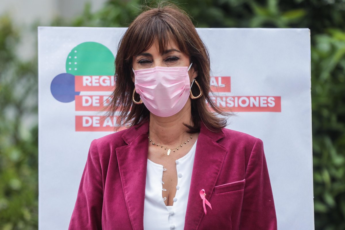 adnradiochile's tweet photo. 🎙 AUDIO | Ministra de la Mujer y Equidad de Género tras dichos de Johannes Kaiser: "Nos parece inaceptable" https://t.co/QEG9PE5x8C https://t.co/UfoGhzQ5YW