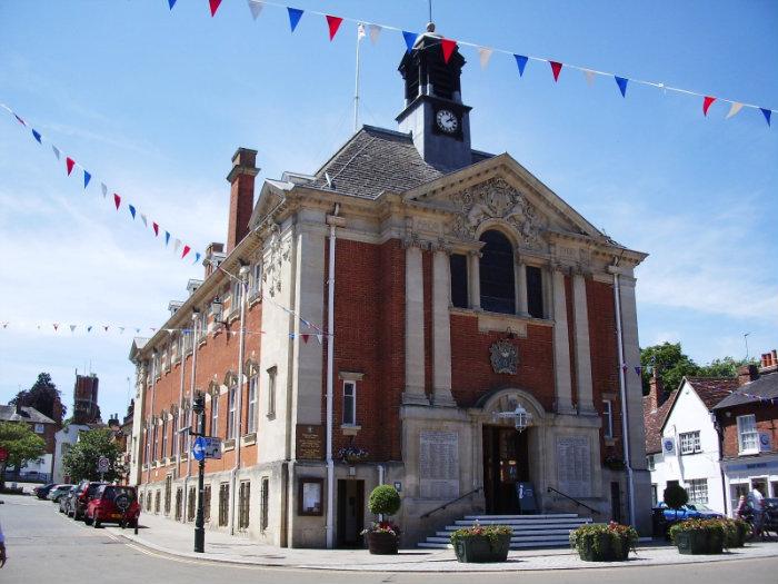 30k Grant for Green Energy Work at Henley Town Council - henleyherald.com/2021/11/23/30k… #Henley <a href="/HenleyTCM/">Henley Town Council</a> <a href="/CE2030WG/">Henley Climate Emergency 2030 Working Group</a> <a href="/greenerhenley/">GreenerHenley</a>
