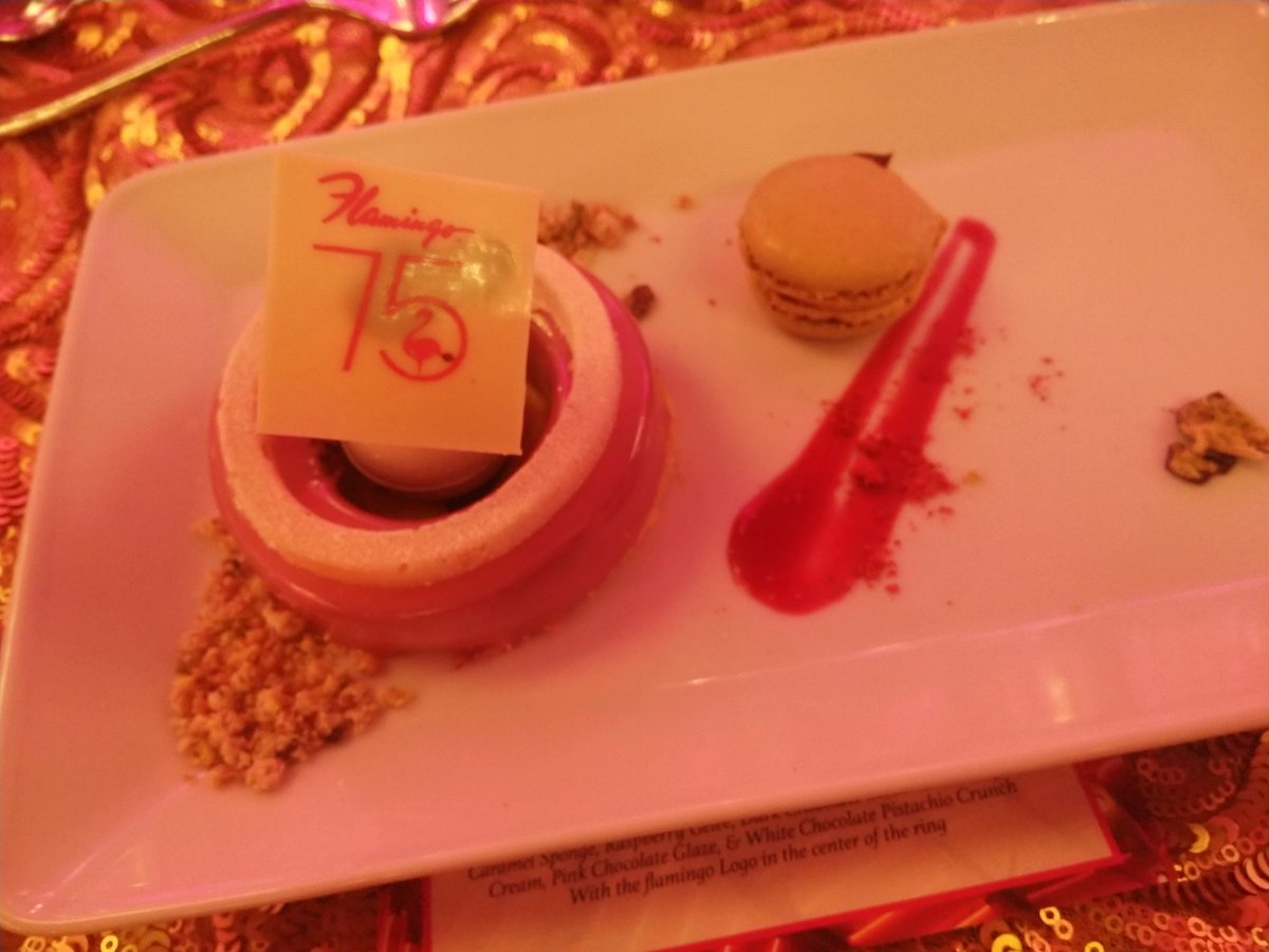 theheinekentom's tweet photo. @FlamingoVegas @HighRollerVegas Outstanding event! #75YearsofFab #Sweepstakes https://t.co/mJhsFp2A6G