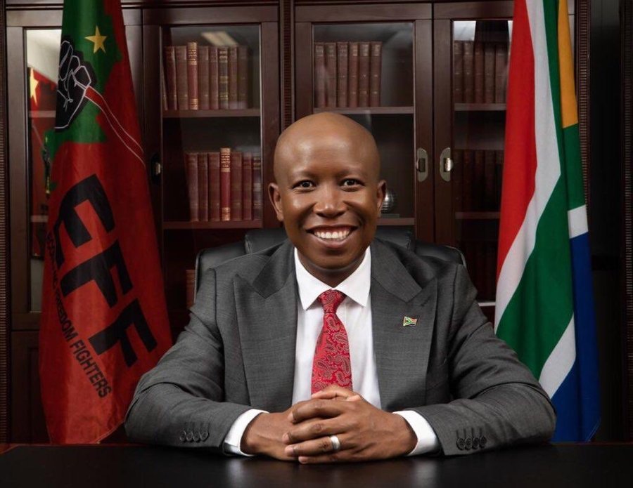Rev_Mente's tweet photo. There is a strategy in chess called the Zugzwang, where you make a move that forces your opponent to make a move that will put them at a disadvantage,no matter what move they make. The EFF has pulled a Zugzwang on the ANC and DA, whatever their move is, the EFF will be victorious https://t.co/hJaUXdfvUC