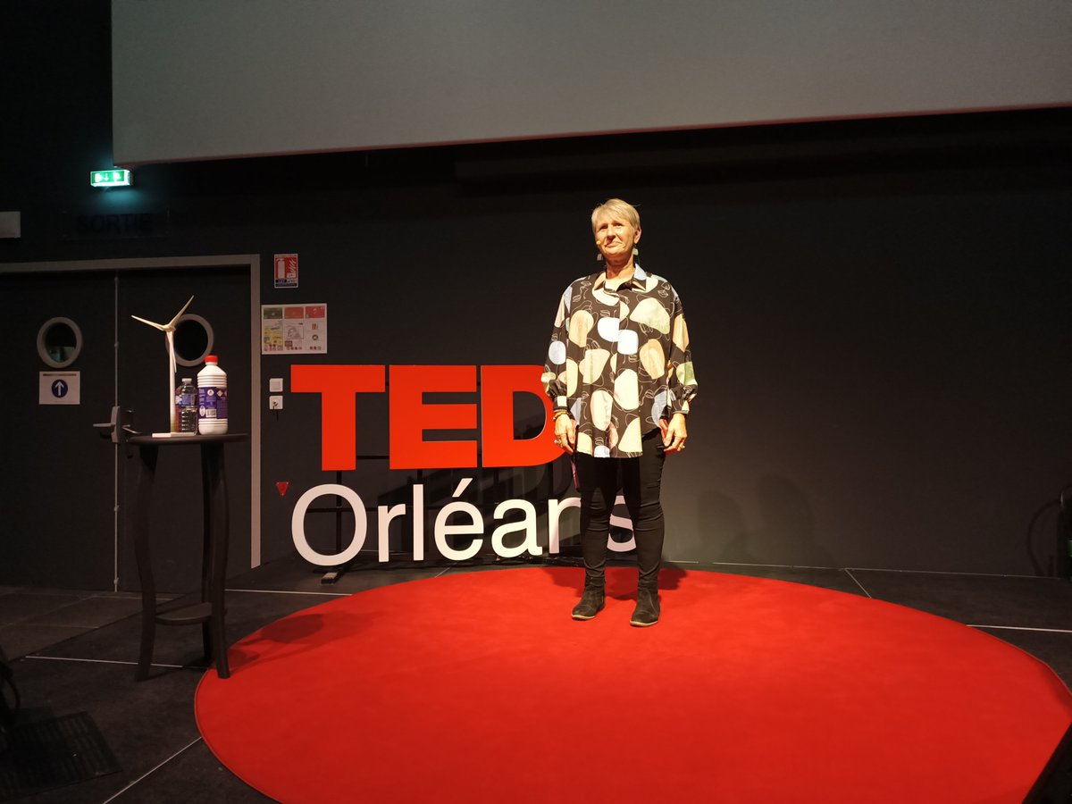 Univ_Orleans's tweet photo. L'@Univ_Orleans est ravie d’avoir été #partenaire de cette édition #Parenthèse(s) du @TEDxOrleans
Félicitations aux #speakers de cette 5ème édition
👏Christine Rouselle (labo PRISME @Univ_Orleans &amp; @insacvl)pour s’être lancée dans cette aventure
#fiersdenoschercheurs #RechercheUO https://t.co/hpXe6uQ9TV