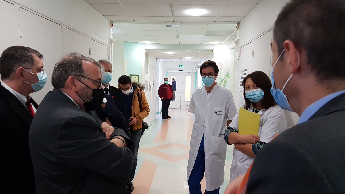 ArsBretagne's tweet photo. Merci à @JoelGiraud05 Secrétaire d’État chargé de la Ruralité en visite au #CHMorlaix dans le cadre du Ségur #Sante. 24 millions d'euros d'aide à l'investissement pour le projet de reconstruction des secteurs Médecine, Chirurgie et Obstétrique pour conforter l'offre territoriale https://t.co/gVP86qHkZo