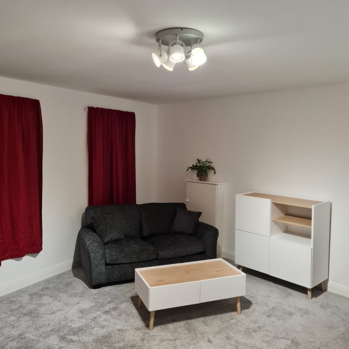 MarkHorsford's tweet photo. We're so excited to have moved in our first tenant into our new #Southbourne based move-on flat! This couldn't have been possible without a combination of funds from theBigGive #ChristmasChallange2020, #communitysupport Garfield Weston Foundation and Boscombe's Charity Shop! https://t.co/grXysxMHfP